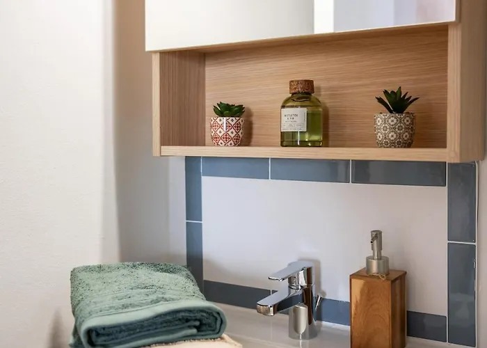 Appartement Joli Cosy Confort Avec Parking Gratuit *